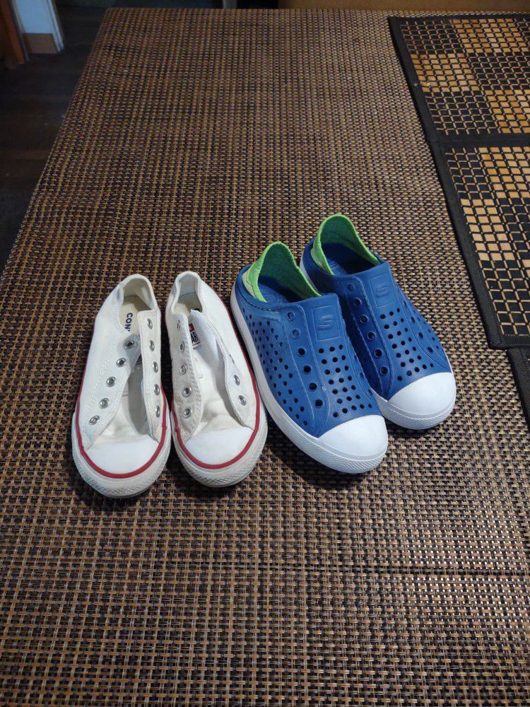 emulsion løn læser Converse All Star Kids & Skechers Foamie Water Shoes for Sale in Spring  Valley, CA - OfferUp