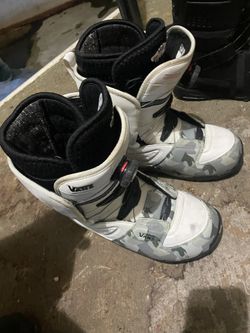 Snowboard Boots 