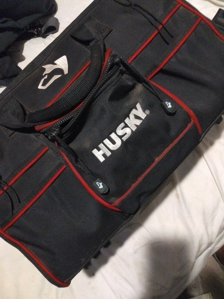 Husky Tool BAG Great Condition 3 month Old