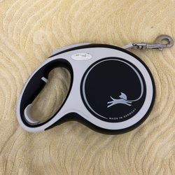 Flexi Retractable Dog Leash