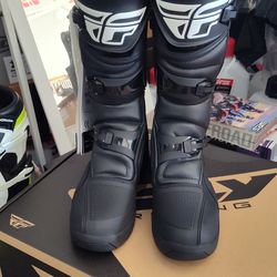 Fly racing off-road Boots available in different sizes special deal $149 brand new