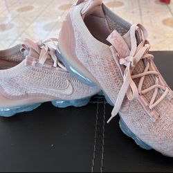 Nike Women Vapormax