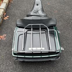 1997 Harley Davidson FLHT Seat And Trunk 