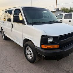 2016 Chevrolet G2500