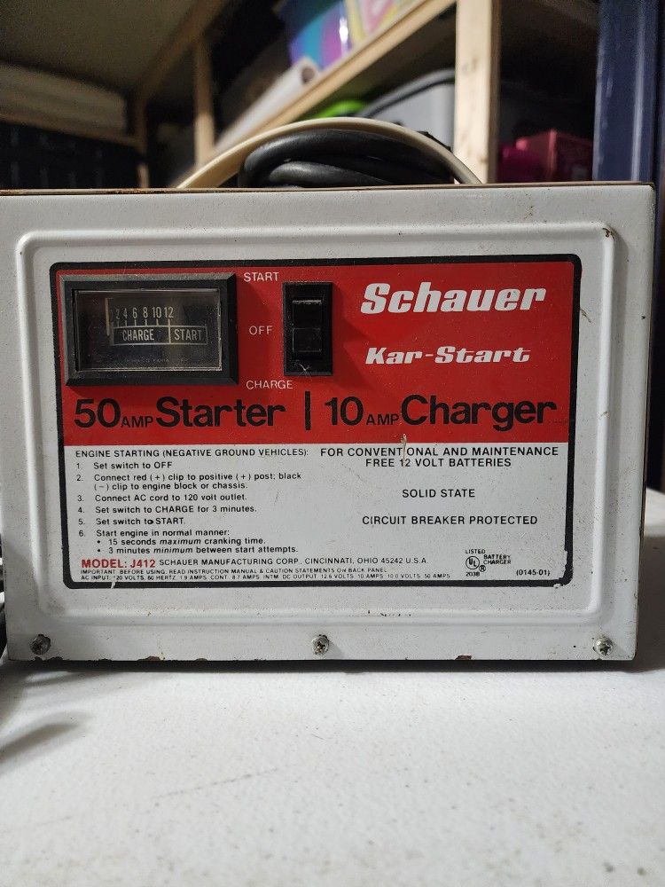 Vintage Schauer Kar Start battery starter/charger