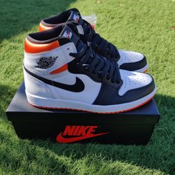 Nike Air Jordan 1 Retro High OG US 9.5