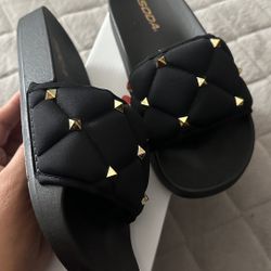 Sandalias 🩴 Size 6