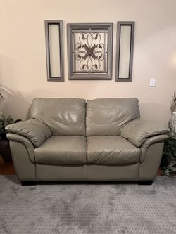 Natuzzi Leather Couch Set