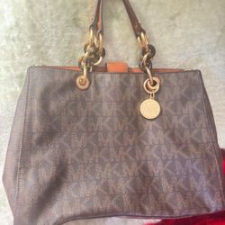 Michael Kors purse