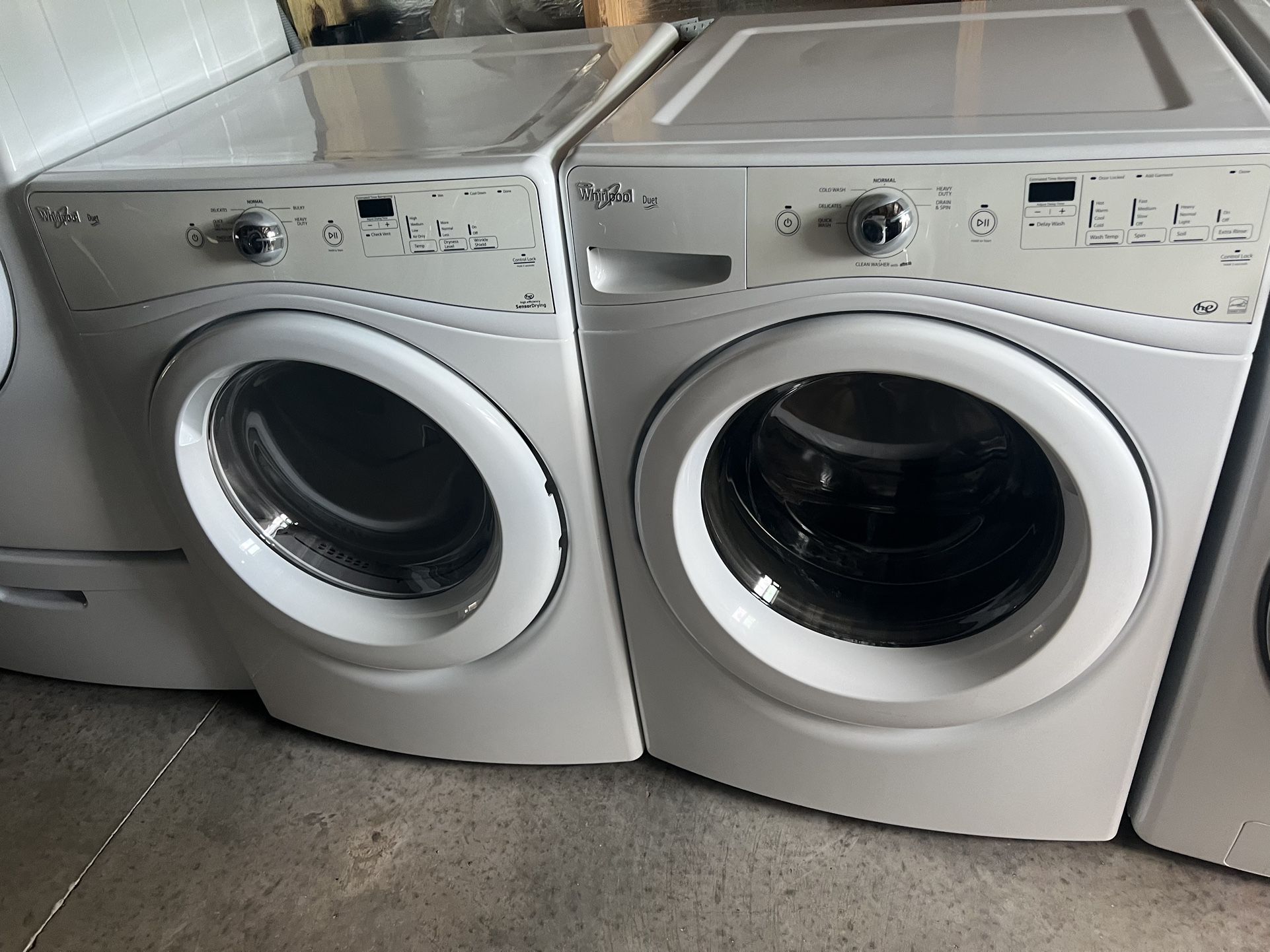 Whirlpool Washer And Dryer Set