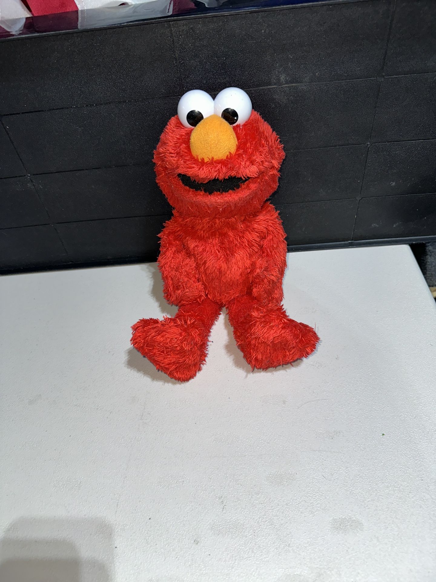 Singing Elmo