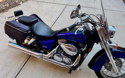 2005 Honda Shadow 750cc, 9500 miles