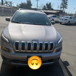 Jeep Cherokee 