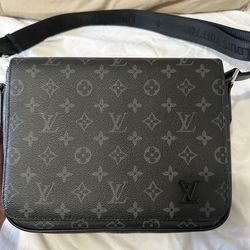 Louis Vuitton Monogram Eclipse Messenger Bag