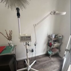 Estheticians/ Beauty /Facials/Spa luxe SL-300A Digital herbal facial steamer.