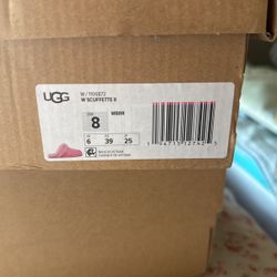 Ugg Size 8 Slippers Pink