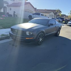 2005 Ford Mustang
