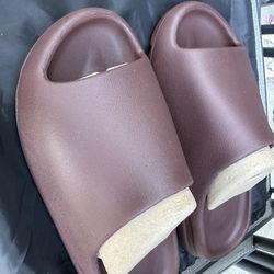 Yeezy YZY YS-01 Slide Fudge Brown size 12