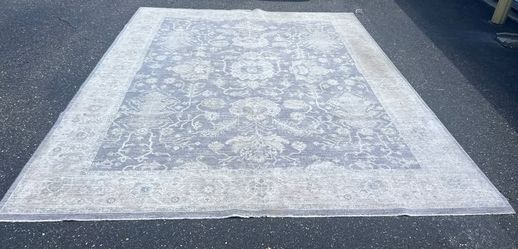 Surya 8’x10’ Carpet