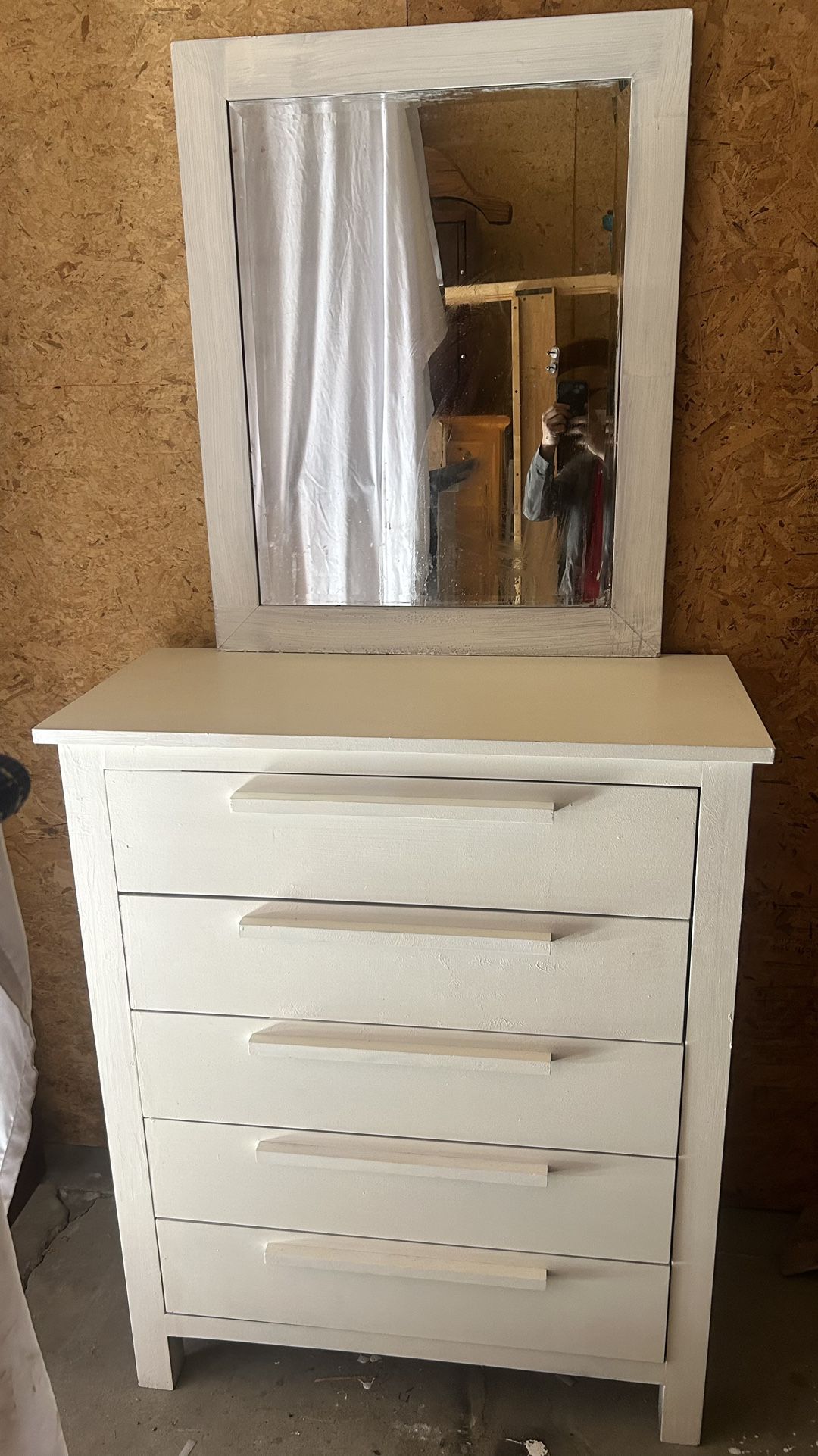 5 drawers white dresser tall chest with mirror L36”*D17”*H44”(address in description)