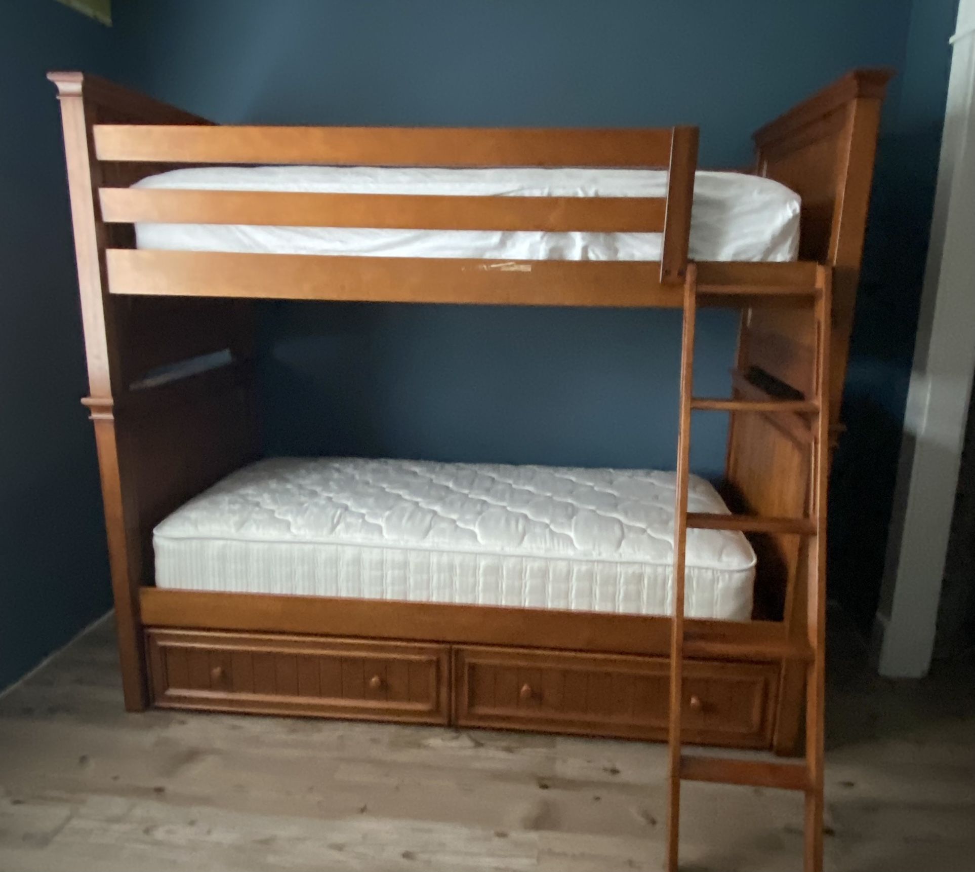 Bunk Beds With Twin Mattresses