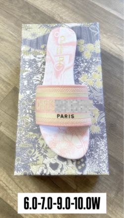 CD Sandals