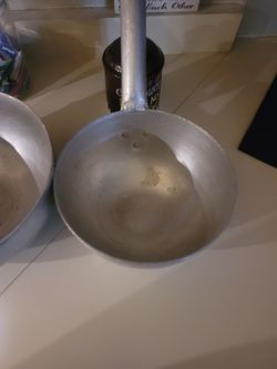 Two Deep Cooking Pots,New