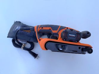 RIDGID R2740 6.5 Amp Heavy Duty Belt Sander 3” x 18” Variable Speed Corded