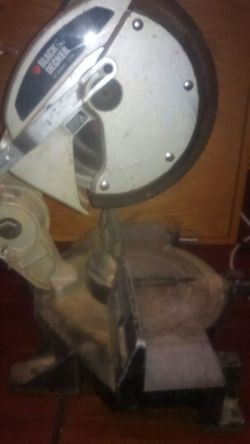 Black & Decker power saw