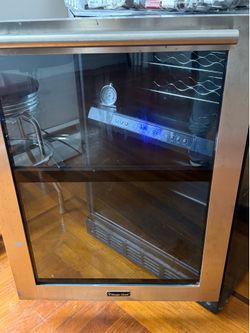 Magic Chef 44-bottle dual zone wine and beverage cooler