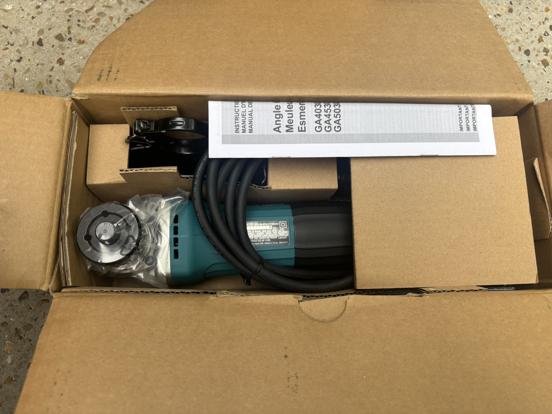 makita angle grinder