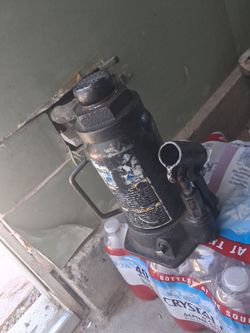 I have a 12-ton bottle jack