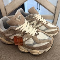 Brand NEW NB Sneakers