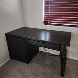 Desk FREE