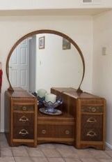 Beautiful 1930s WATERFALL Vanity dresser! Great condition. Gently used!