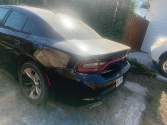 2017 Dodge Charger Sxt