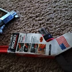 Brand new Ridgid internal wrench no 342.
Ridgid offset hex wrench 2 5/8