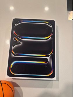 iPad Pro 13 inch M5 WiFi + Cellular new