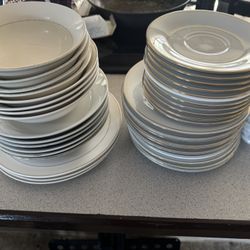 Misc Kitchen Dishes 