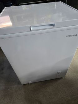 Insignia 5cu freezer new