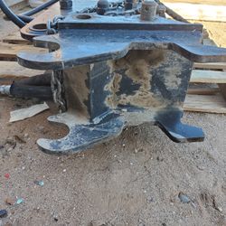 John Deer Backhoe Breaker