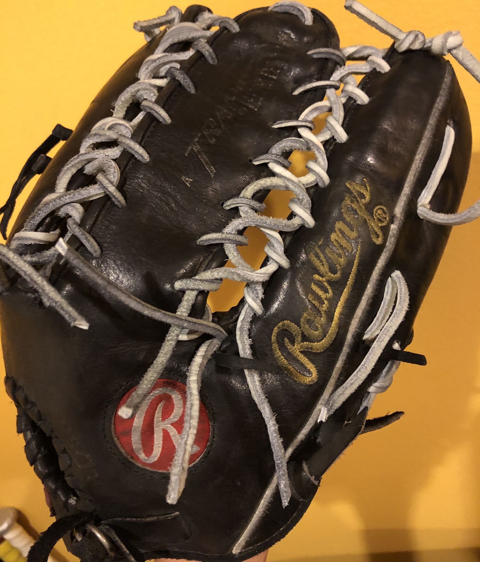 Rawlings heart of the hide trapeze baseball glove equipment bats six finger glove