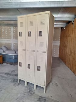 Locker's Storage $120 FIRM