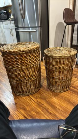 Wicker Laundry Baskets with Lids – Set of 2