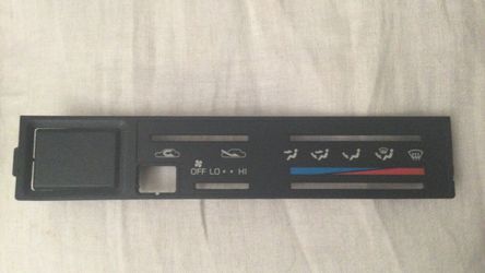 1(contact info removed) Toyota Truck/4Runner Heater AC Faceplate Bezel
