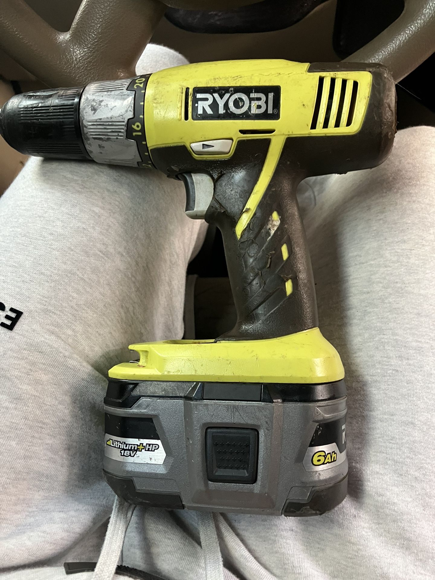 Ryobi Drill W/battery