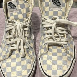 Vans High Tops 7.5