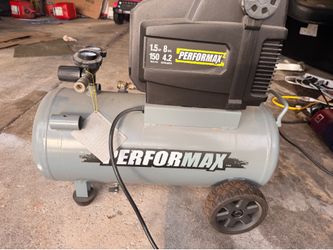 1.5hp 8 gallon PERFORMAX Air Compressor
