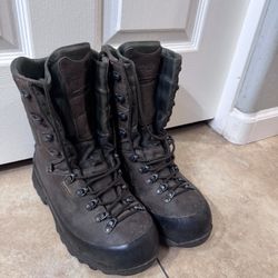 Hunting Boots 🥾 Kenetrek 8.5 