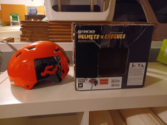 Snowboard/Ski helmet
